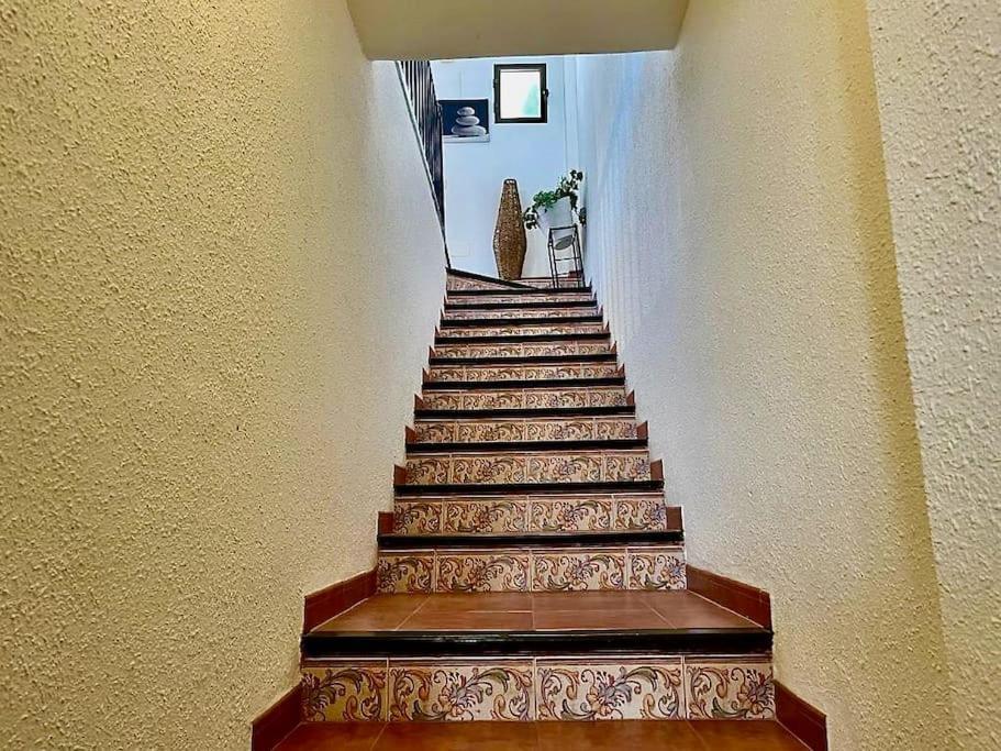 Hermosa Casita De Pueblo Con Piscina En ベナアビス エクステリア 写真